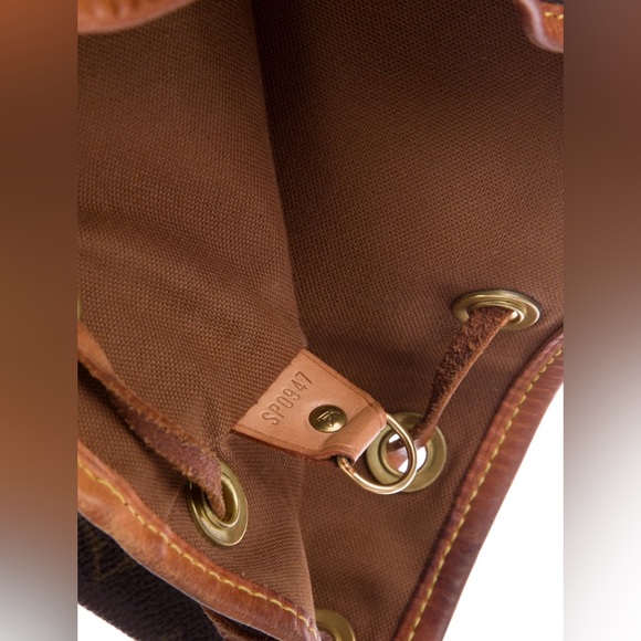 LOUIS VUITTON
Monogram Mini-Montsouris Backpack - Picture 4 of 5